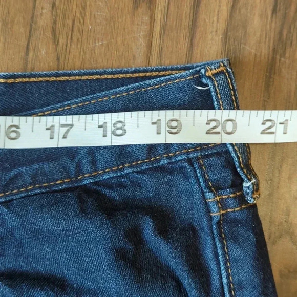 Old Navy Jeans - Picture 3 of 11